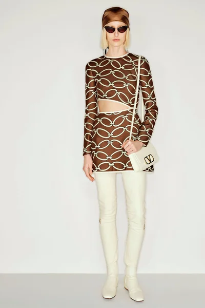 Look 43